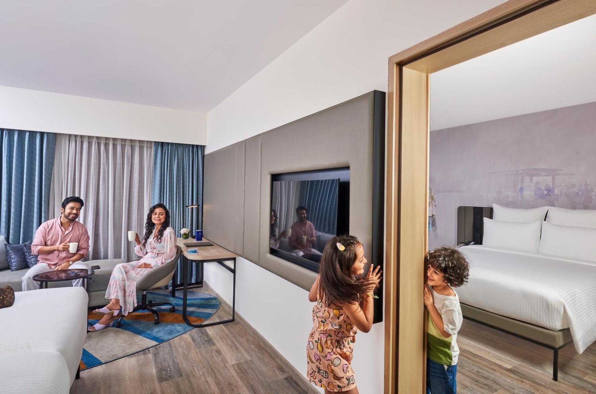 Hotel Novotel International Airport 5*